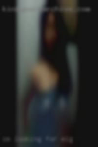 I'm looking for a sexy girly girl in Elgin.