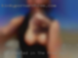 Interested in the right couples free sex.