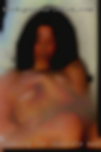 Looking for easy going handsome men discrete meeting Poulsbo.