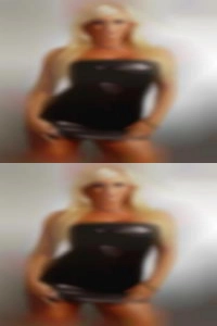 NickieGrowden are there swingers